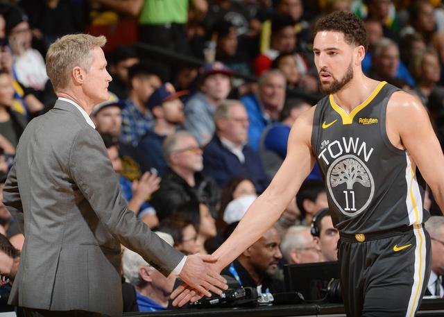 被外界看轻 被外界看轻